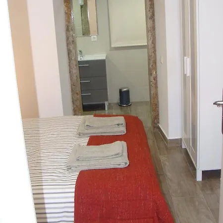 Casas De Nossa Senhora Da Graca Iii - Vila Berta Apartman